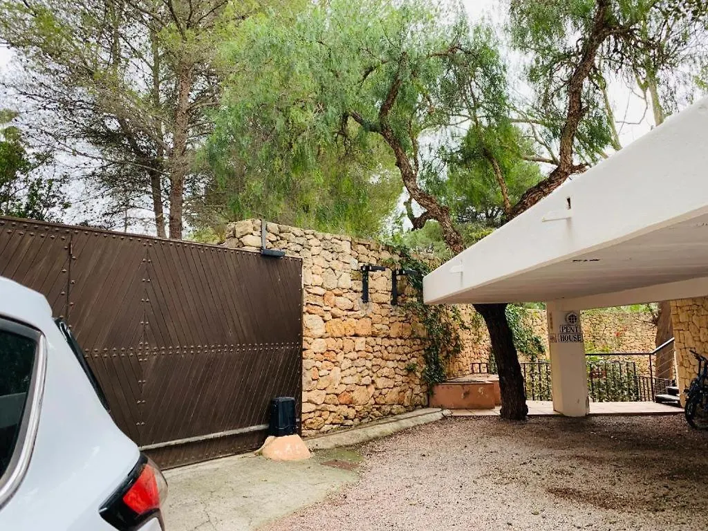 Campo De Golf Ibiza- Roca Lisa Bed & Breakfast Santa Eularia des Riu